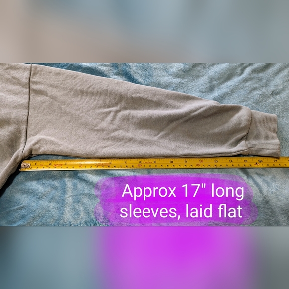 Reitmans grey crew neck, size small, GUC - Picture 8 of 11